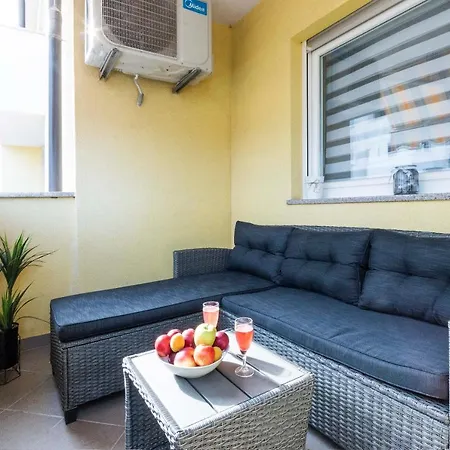 Elena Apartament Pula
