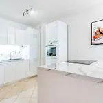 Elena Apartmán *